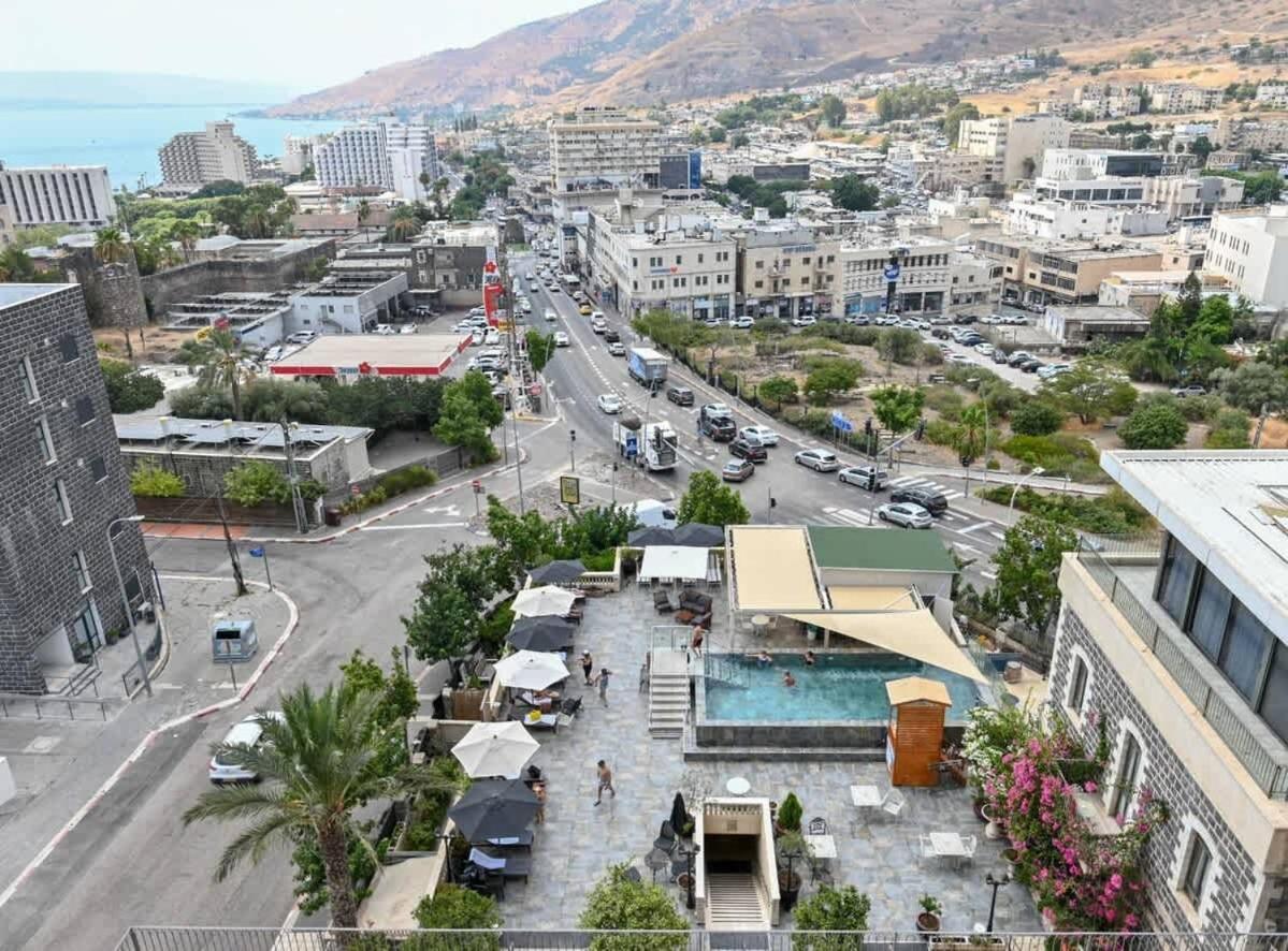 L.T.D- My View. 2 Bedroom Apartment By The Lake. Tiberias Bagian luar foto